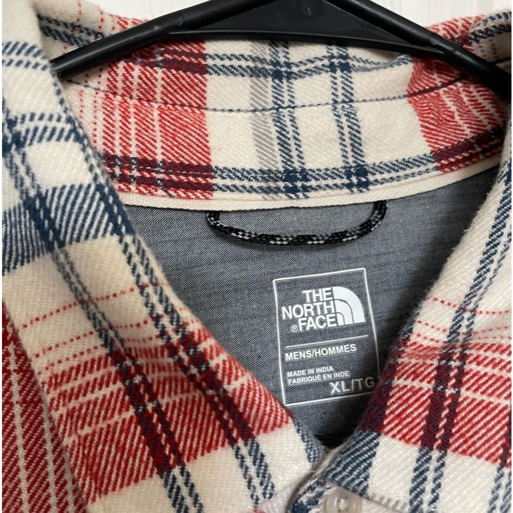 Men’s Northface flannel!